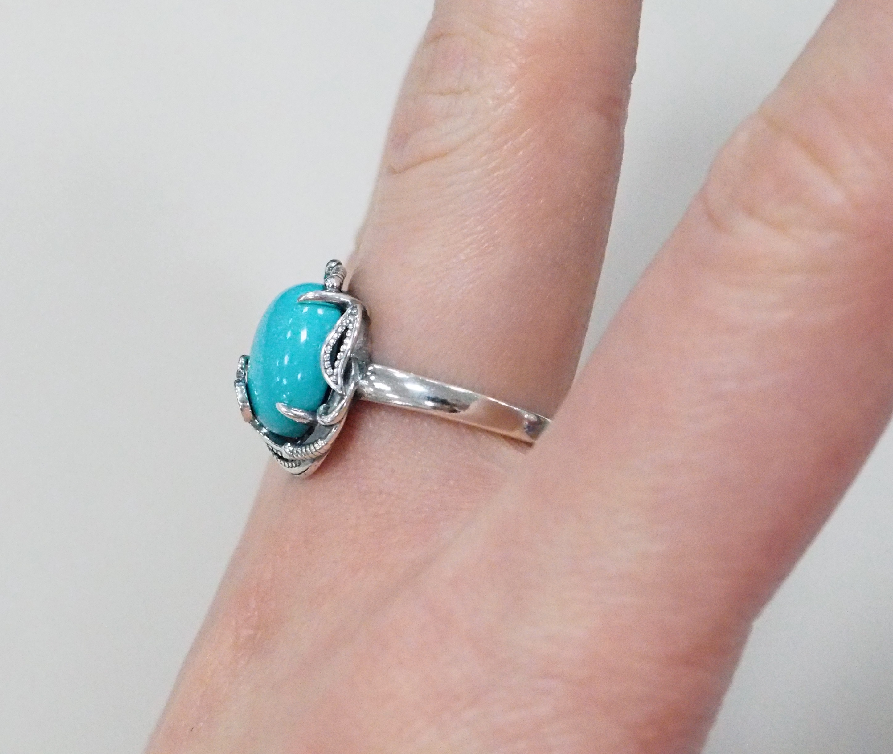 Серебряное кольцо с бирюзой